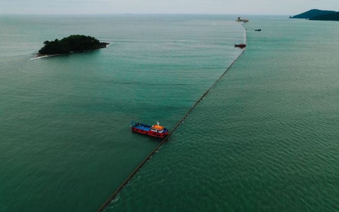 Bombeamento de areia vai ocorrer ainda neste domingo (Foto: Cleiton Oliveira)