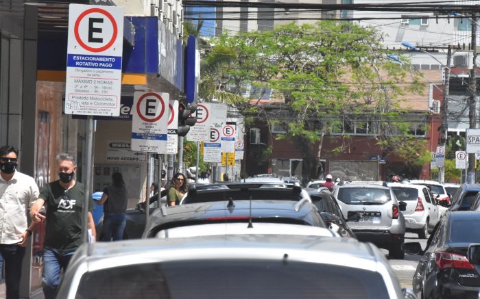 Serão 1700 novas vagas de estacionamento num total de 4 mil 
 (Foto: João Batista)