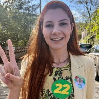 Deputada diz que voz em áudio que prega golpe militar não é dela
