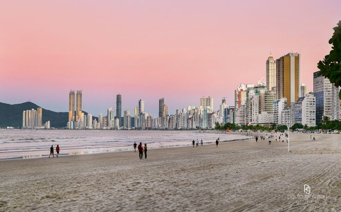 Balneário Camboriú é rodeada de pontos turísticos que atraem gente de todas as idades