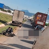 Ciclista é internado em estado grave após choque com moto na 470  