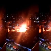 Vídeo: Incêndio atinge famosa casa de shows durante a madrugada