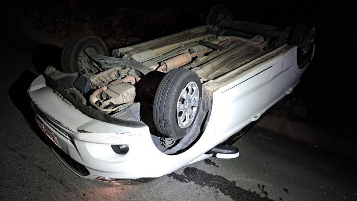 Carro voltou de ré e o freio não segurou (Foto: Divulgação)