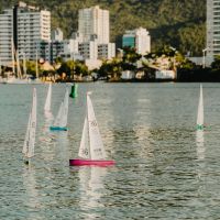 Itajaí terá regata de mini-veleiros pilotados por controle remoto