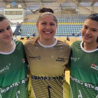 Atletas de Itajaí na seleção de handebol