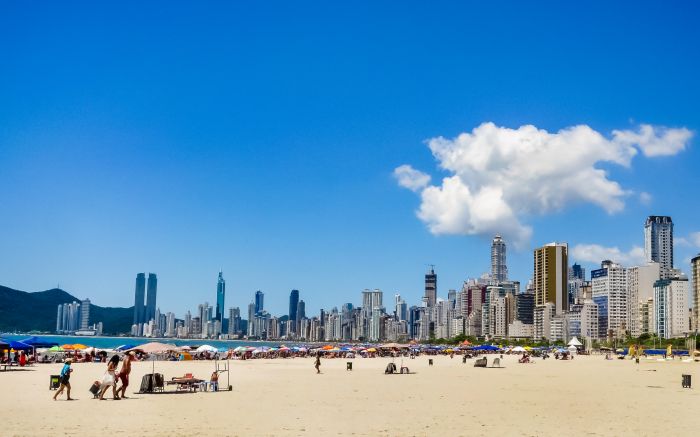 Média da temperatura registrada em todas as estações do Brasil ficou em 23 °C em julho (Foto: Paulo Giovany)