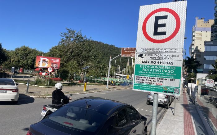 Setor Verde ainda não está funcionando; motorista não precisa colocar parquímetro neste setor (Foto: Franciele Marcon)