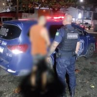 Homens são presos após agredirem mulheres