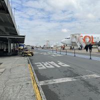 Aeroporto de Navegantes volta a operar após 17h fechado