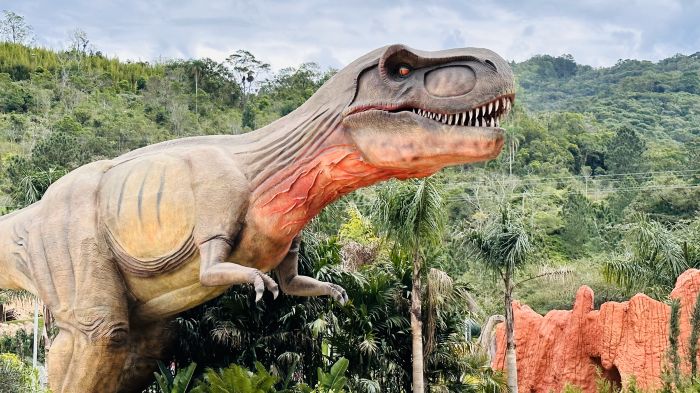 Atração é voltada ao mundo dos dinossauros; ingressos mais baratos custam R$ 99,90 (Foto: Divulgação)