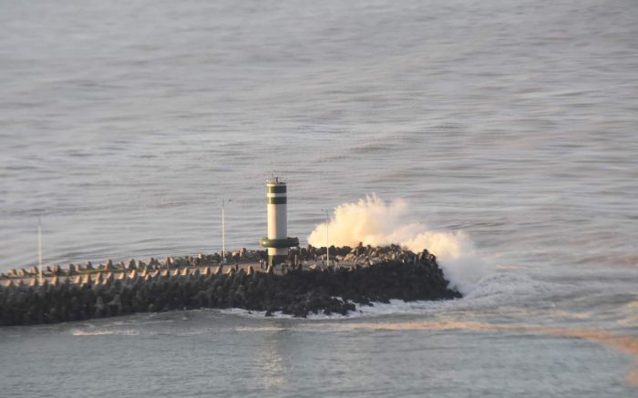 Após ciclone, massa de ar frio e seco derruba temperaturas e deixa tempo firme (Foto: João Batista)