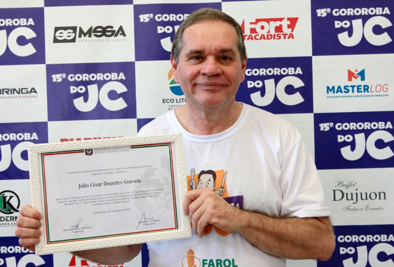 JC recebeu homenagem da Alesc  