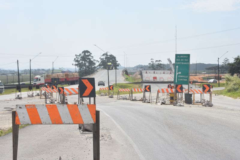 Dnit precisa entregar dois viadutos  com entroncamento com a BR 101 (foto: João Batista)