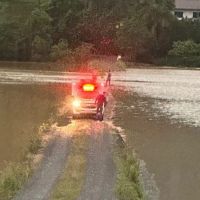 Ciclista morre ao cair em área alagada em Santa Catarina