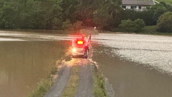 O caso aconteceu na tarde desta quarta-feira em Rio do Oeste, cidade atingida pelo temporal (Foto: Divulgação)