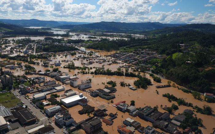 Fechamento de barragem de José Boiteux foi uma das saídas apontadas para tentar minimizar o impacto das cheias no Vale 
(foto: Roberto Zacarias/divulgação)