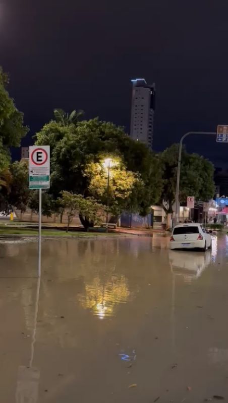 Beira Rio ficou alagada (foto: Franciele Marcon)