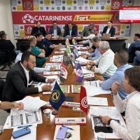 Catarinense de 2024 terá fórmula de disputa mantida