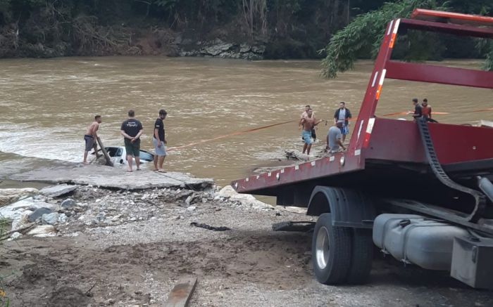 Jovem foi resgatada com hematomas e indícios de hipotermia (Foto: Divulgação)