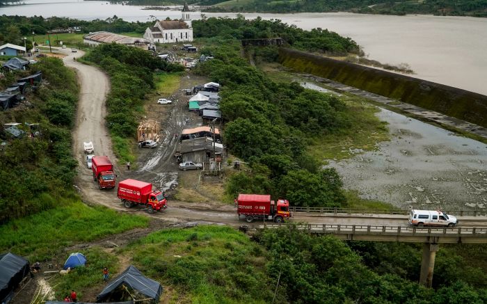 Construção de mais barragens, alargamento e dragagem de rios são as principais ações (Foto: Secom)