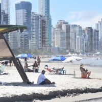 Onda de calor traz temperaturas  de até 40°C para a região 