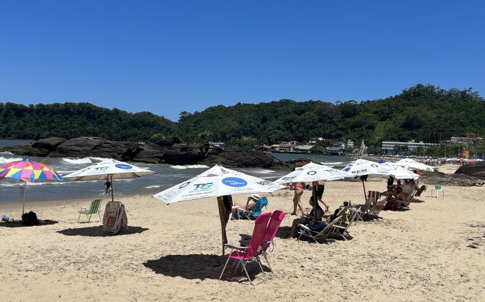 Regras valem para as praias Brava, Cabeçudas e Atalaia
(foto: Anderson Davi)