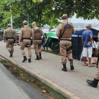 PM faz operação pra acabar com baderna no Trapiche