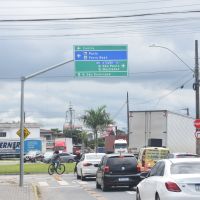 Rótula pra Portonave e acesso à fila do ferry se tornaram gargalos para motoristas