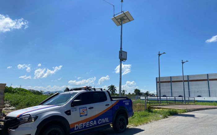 Sistema de prevenção de enchentes foi instalado na ponte da rua Lídia Puel Peixer
 (Foto: Divulgação)