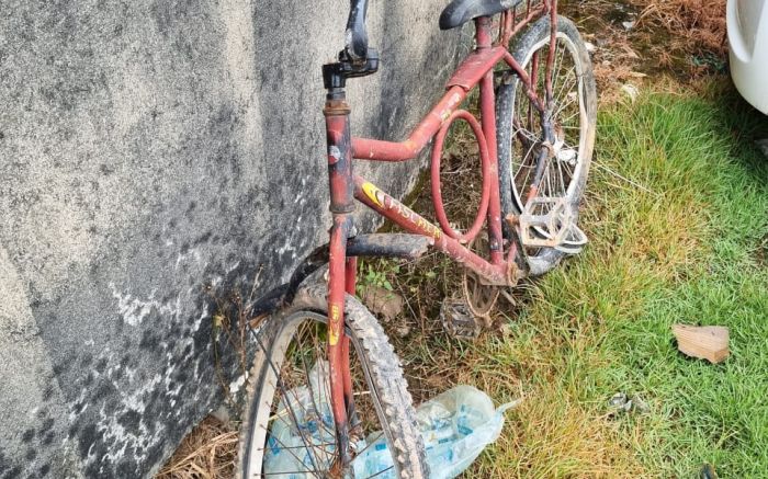 Vítima foi socorrida e levada para o Marieta
(Foto: Divulgação PM)