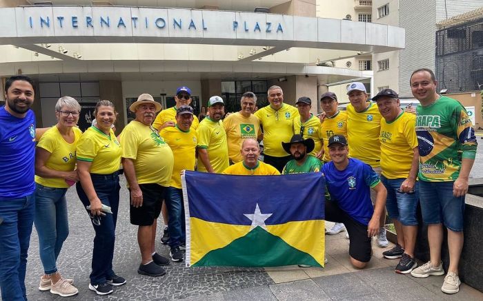 Sete vereadores de BC foram em comitiva pra demonstrar apoio (Foto: Instagram)