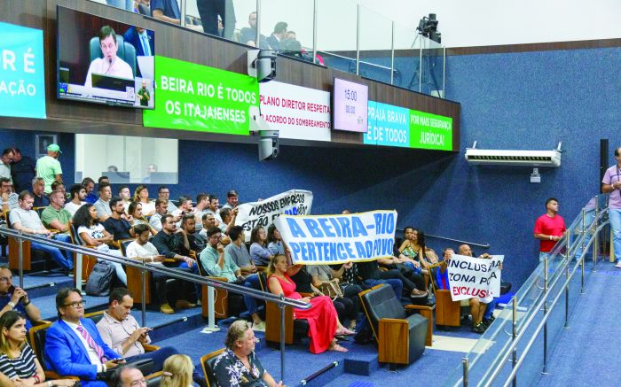 A segunda votação será nesta quinta-feira (Foto: Davi Spuldaro)