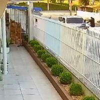 Vídeo: Envolvido com o crime é morto na frente de creche