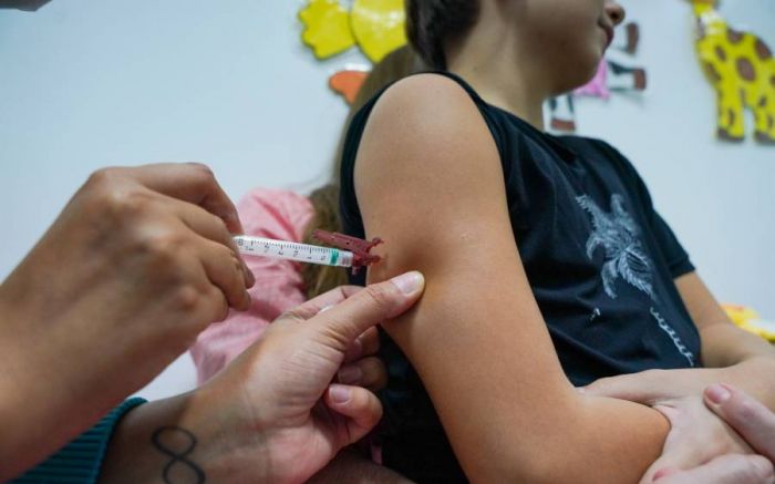 Dia D da campanha, quando há uma mobilização estadual para vacinação, já está previsto para acontecer no sábado dia 13 de abril
(foto: divulgação dive)