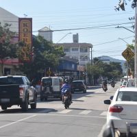 Comerciantes relatam rotina de furtos, roubos e ameaças por causa de moradores de rua