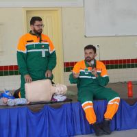 Estudantes de Camboriú recebem treinamento de primeiros socorros 