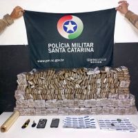 Traficante é preso com mais de R$ 700 mil em drogas 