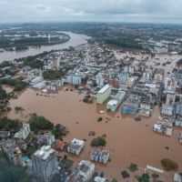 Chuva dá trégua no RS mas há alerta de novas inundações  