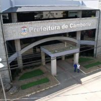 Prefeitura nega nepotismo entre comissionados 