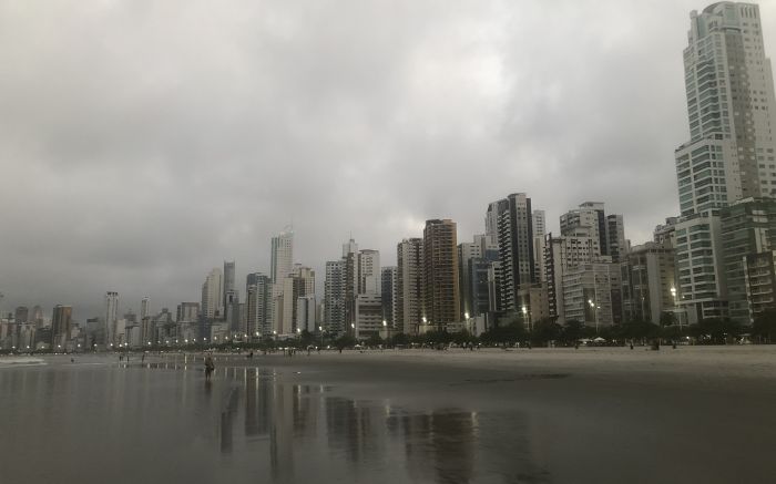 Temperaturas caem no fim de semana
(Foto: João Batista)