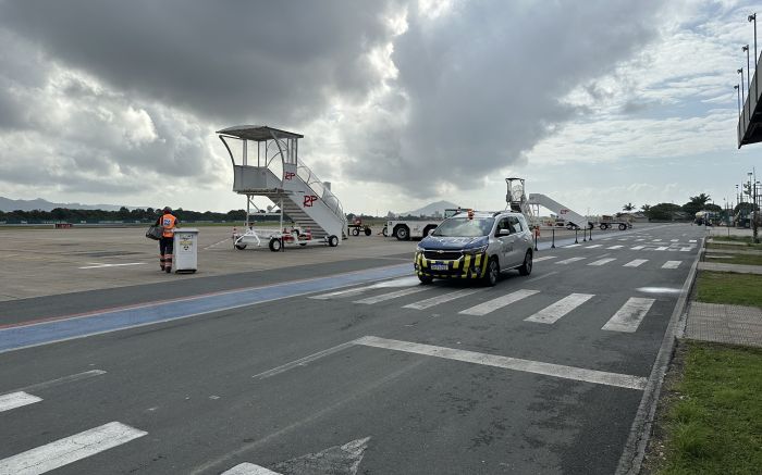 Cara ficou bêbado enquanto o aeroporto estava fechado pela cerração

(Foto: da redacao)