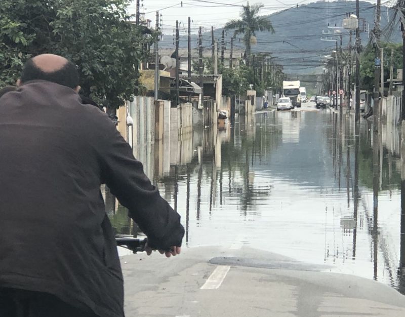 Jardim Esperança foi a localidade de Cordeiros atingida  (foto: DEFESA CIVIL ITAJAÍ)