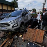 Motorista faz strike em motos estacionadas no Mercado Público