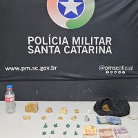 Menor é preso com R$ 3 mil em crack no Matadouro