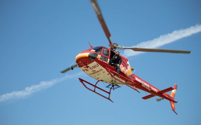 Helicóptero Arcanjo dos bombeiros militares auxiliou no atendimento (Foto: arquivo/divulgação CBMSC)