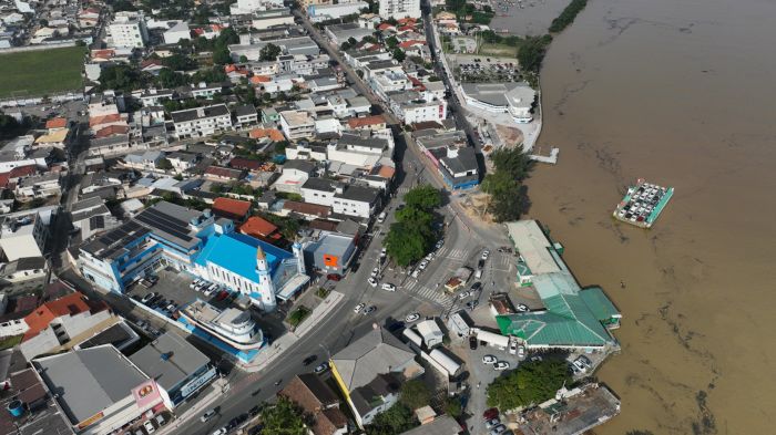 Calçada vai integrar praças Nossa Senhora dos Navegantes e da igreja Matriz (Foto: Samantha Silva/PMN)