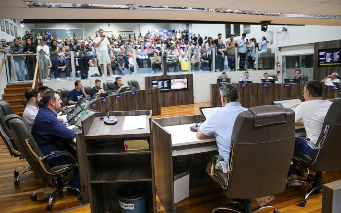 Prefeito Fabrício Oliveira teve vitória na Câmara de Vereadores (Foto: Divulgação)