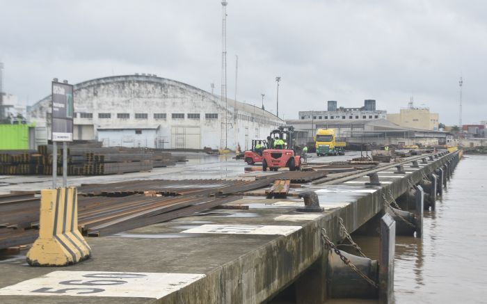  Com galpão de lona, área de armazenagem pra carga geral vai quase duplicar
(Foto: Arquivo/João Batista)