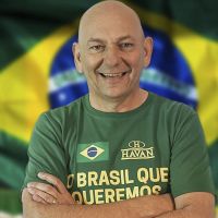 Luciano Hang é condenado a prisão por chamar arquiteto de “esquerdopata”  