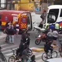 Criança de bike é atropelada  por ônibus 